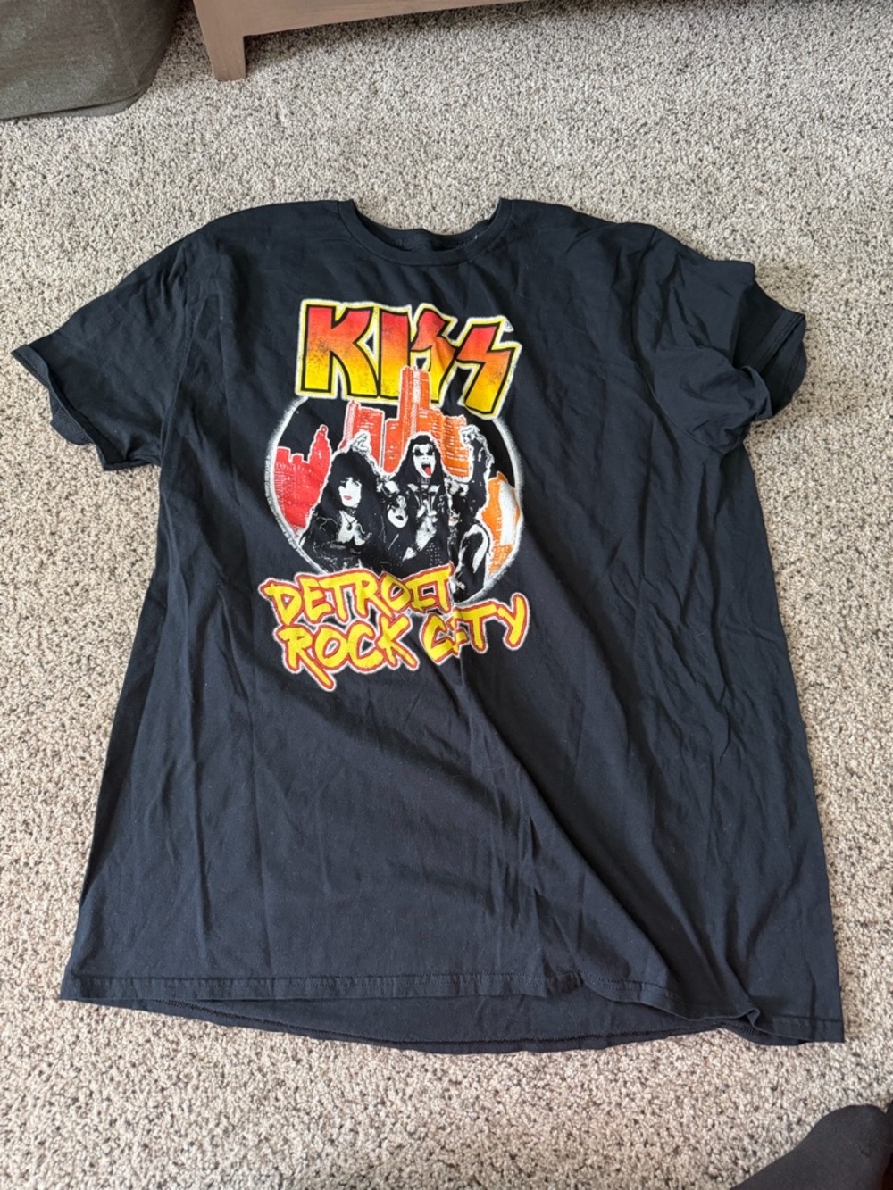 KISS 'Detroit Rock City' Black Graphic Tee - men’s